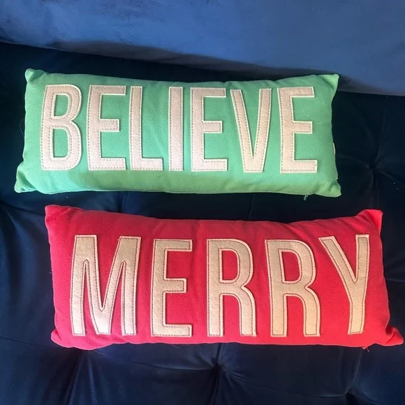 Turquoise “Believe” and Pink “Merry” Throw Accent Pillows Set of 2 - Picture 1 of 7